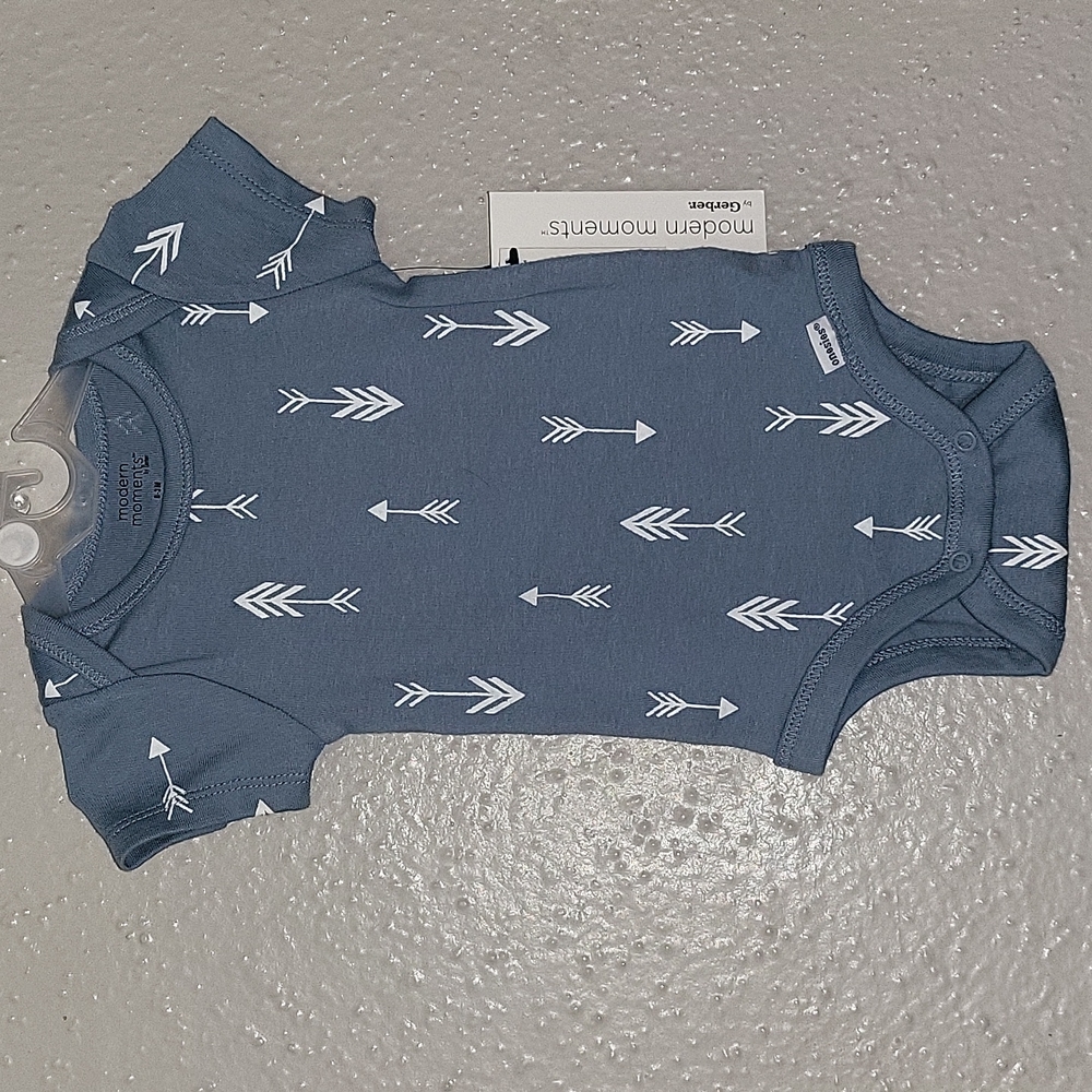 Gerber Baby Bodysuit/ Onesie